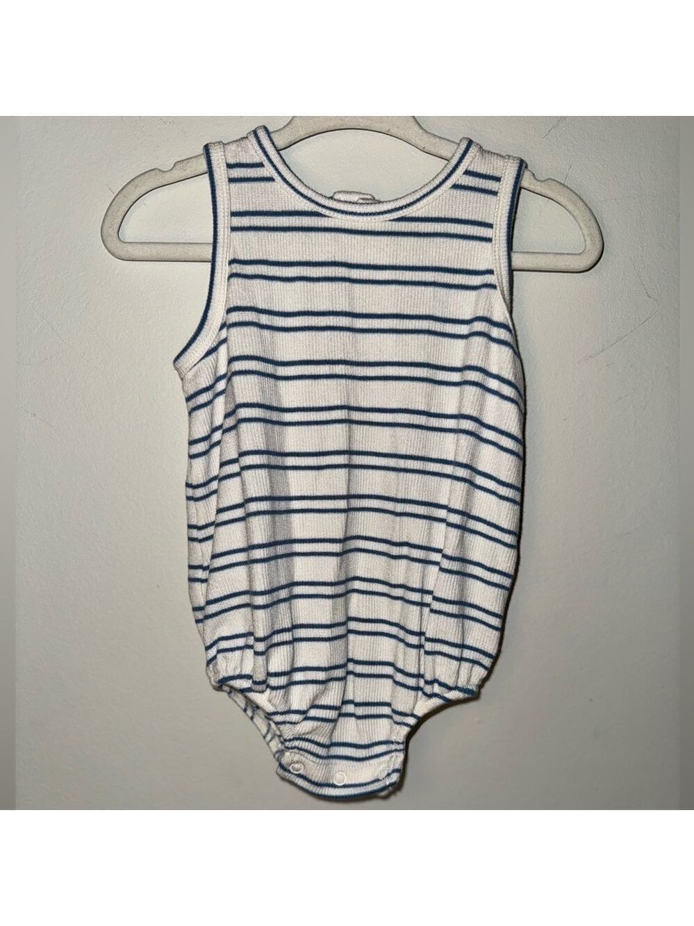 Assorted 3-6mo Baby Rompers and Sets - Picture 4 of 9